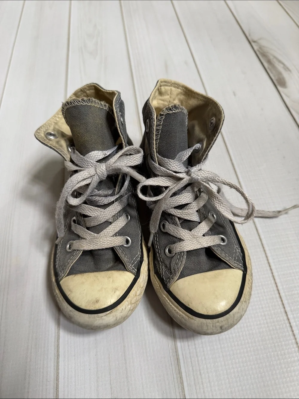 Converse Kids High-Top Sneakers Gray and White